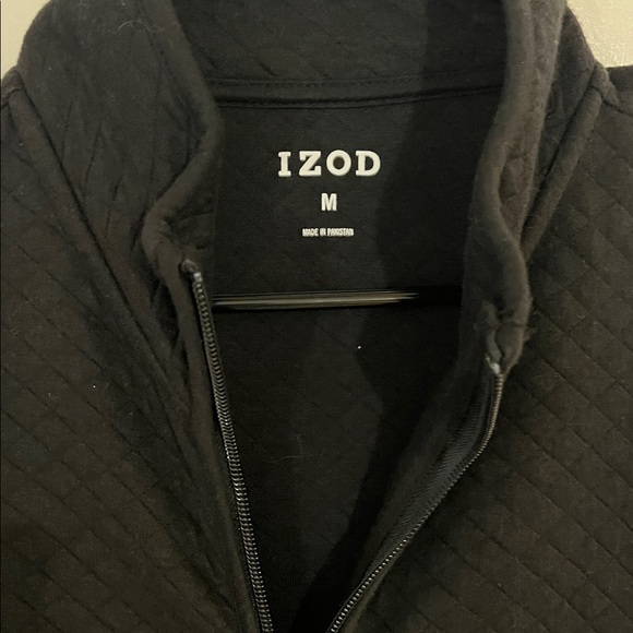 IZOD Men's Classic Black Vest - Picture 3 of 10